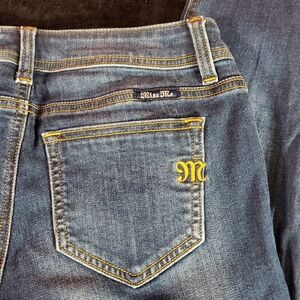 Miss Me Women's Size 26 Mid-rise Super Skinny Jeans